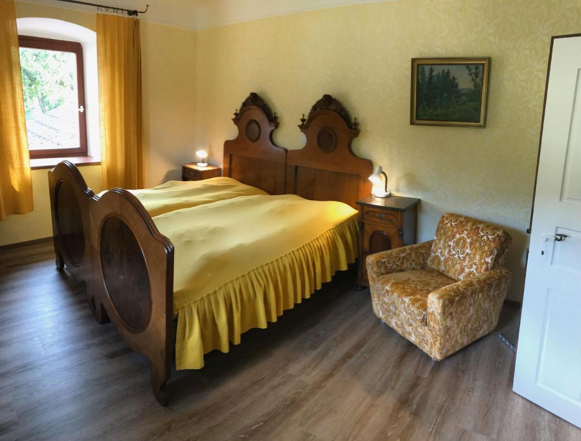 Ferienhaus Messern ภายนอก รูปภาพ