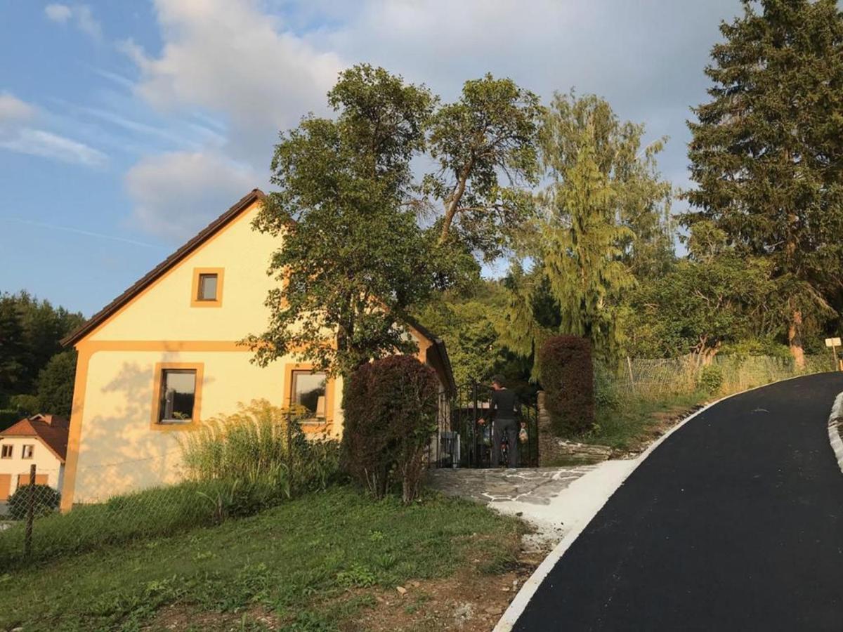 Ferienhaus Messern ภายนอก รูปภาพ