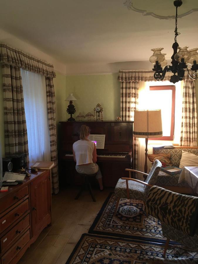 Ferienhaus Messern ภายนอก รูปภาพ